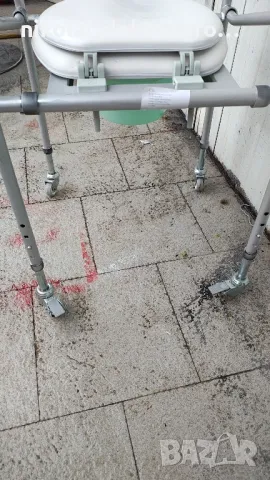 тоалетен стол чисто нов., снимка 6 - Тоалетни столове - 50048868