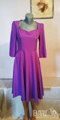 Елегантна лилава рокля с полугол гръб р-р М/Л