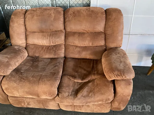 Диван с релакс механизъм, снимка 2 - Дивани и мека мебел - 48132111