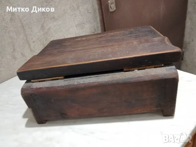 Винтидж дървена масивна кутия около 3 кг с месингови дръжки вечна 36х 22х13 см, снимка 4 - Антикварни и старинни предмети - 55725905
