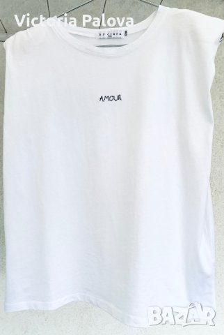 Бутикова тениска/топ с подплънки BY CLARA PARIS, снимка 2 - Тениски - 37590373