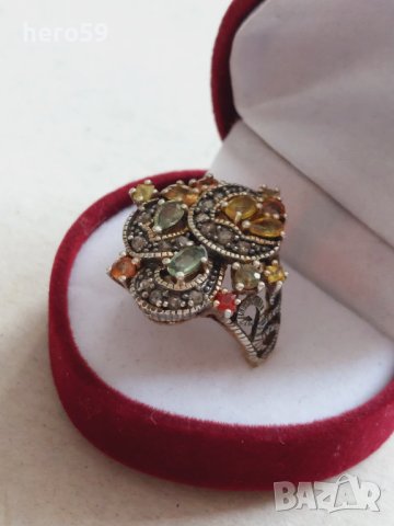 Дамски златен пръстен,диаманти изумруди, снимка 2 - Пръстени - 42795186