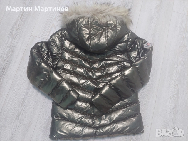 Ново яке S размер 