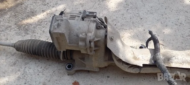 Кормилна рейка с ел. мотор Ford Focus III, снимка 3 - Части - 55974276