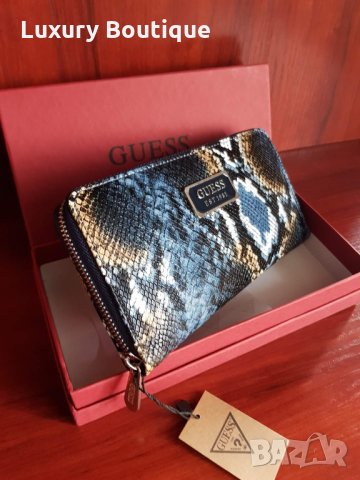 Дамско портмоне Guess , снимка 2 - Портфейли, портмонета - 31710968