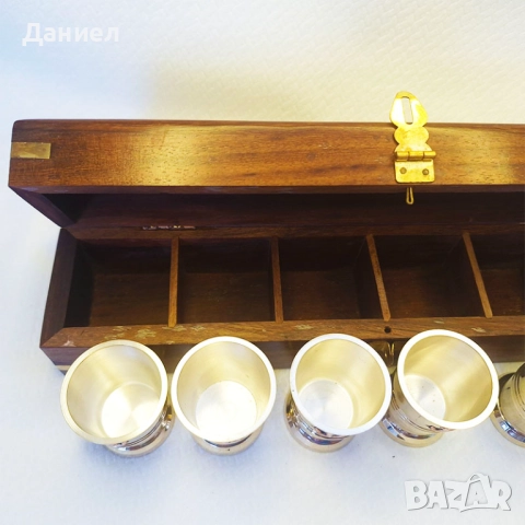 Чаши за шотове от бронз в дървена кутия, снимка 3 - Морски сувенири - 43839699