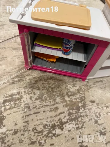 Кухня Барби със светлини и звуци Mattel, снимка 11 - Други - 49810087