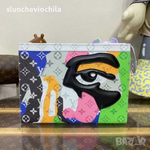 чанта Louis Vuitton Pochette Voyage, снимка 8 - Чанти - 44555702