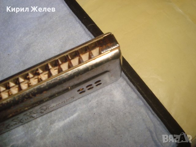 M. HONER Trade Mark MADE in GERMANY ECHO GLOCKENREINE STIMMUNG Стара УСТНА ХАРМОНИКА ХОНЕР 30938, снимка 14 - Антикварни и старинни предмети - 38108270