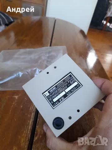 Стар ръчен Пожароизвестителен бутон Електрон, снимка 3 - Други ценни предмети - 50191086