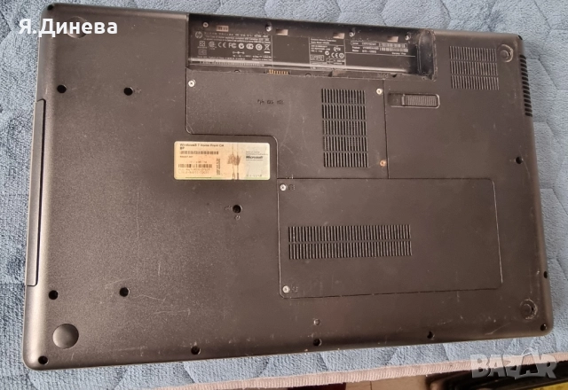 Лаптоп HP G72 17,3 , снимка 10 - Лаптопи за работа - 52458172