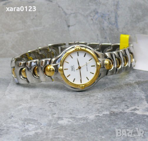 Дамски часовник Q&Q G074-401, снимка 2 - Дамски - 29456279