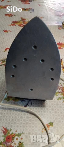 Ютия за гладене от 1980г, снимка 4 - Други стоки за дома - 50602401