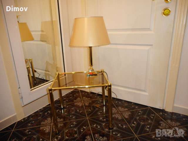 Масичка, шкавче, нощна лампа-златен обков.Дизайнерска мебел.Внос. , снимка 2 - Други стоки за дома - 31368724