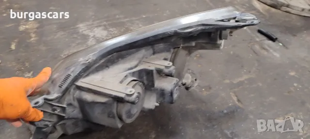 Фар десен Opel Astra H - 100лв, снимка 2 - Части - 48520559