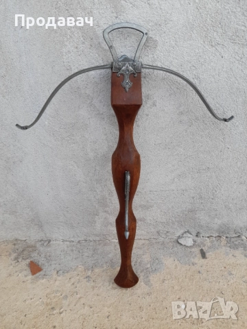 Колекция декоративни оръжия – пушка, арбалет, алебарда, мечове, снимка 7 - Други стоки за дома - 52031429