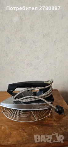 ретро руска ютия вграден кабел модел у70