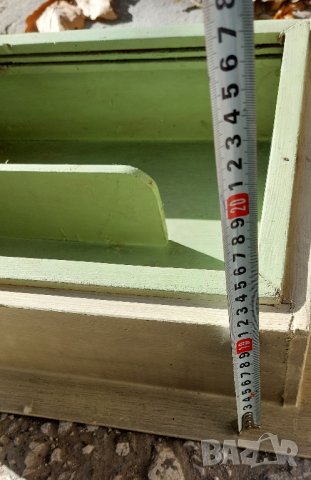 Стар шкаф, полица, рафт, аптечка  за стена, авто мото, медицинска чанта червен кръст аптечка брезент, снимка 4 - Други - 42890653