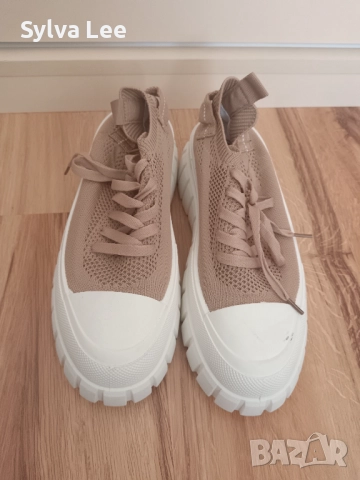 Кецове на платформа