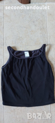 Nike дамски топ , снимка 2 - Потници - 36407289