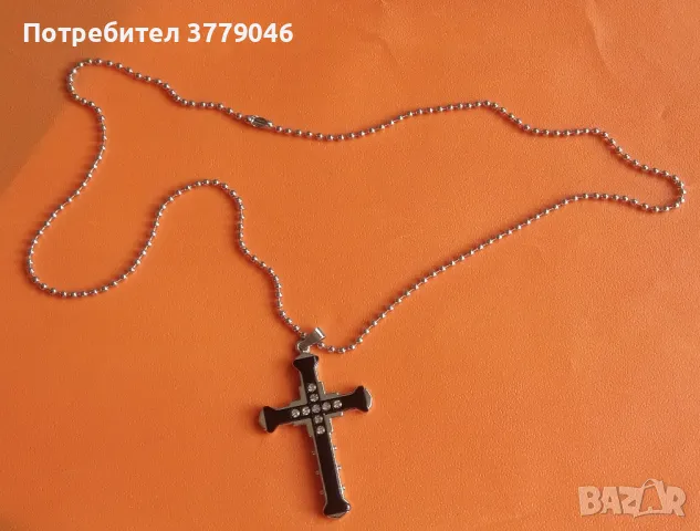 Кръст, снимка 7 - Колиета, медальони, синджири - 50322464