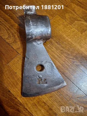 Стара немска брадва 70лв, снимка 3 - Антикварни и старинни предмети - 47964597