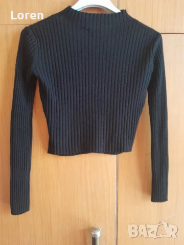 Черна къса блуза с дълъг ръкав , снимка 5 - Блузи с дълъг ръкав и пуловери - 51093674