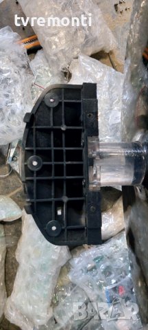 оригинална стойка BN61-06220X за телевизор SAMSUNG модел UE32C400P, снимка 2 - Стойки, 3D очила, аксесоари - 37821905