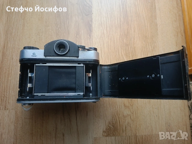 Фотоапарат Киев 60, снимка 6 - Фотоапарати - 53381794