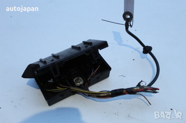 Кутия с релета и бушони Пежо 307 св 2.0хди комби 03г Peugeot 307 sw 2.0hdi 2003, снимка 3 - Части - 44258053