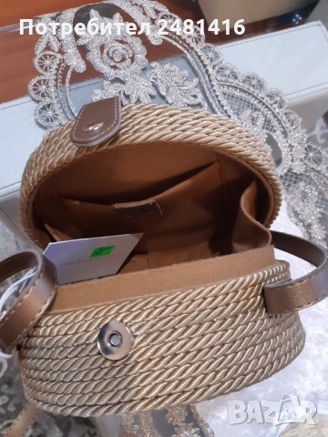 Дамска чанта , снимка 2 - Чанти - 31747300