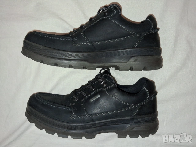 2 чифта - Ecco Track ll 25 Low Gore-tex Waterproof  №42 и №43 мъжки обувки, снимка 10 - Ежедневни обувки - 51388125