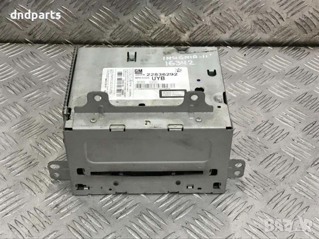 CD player Opel Insignia,2011г., снимка 1 - Аксесоари и консумативи - 39826971