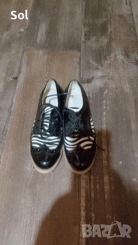 Лачени обувки 37 н.