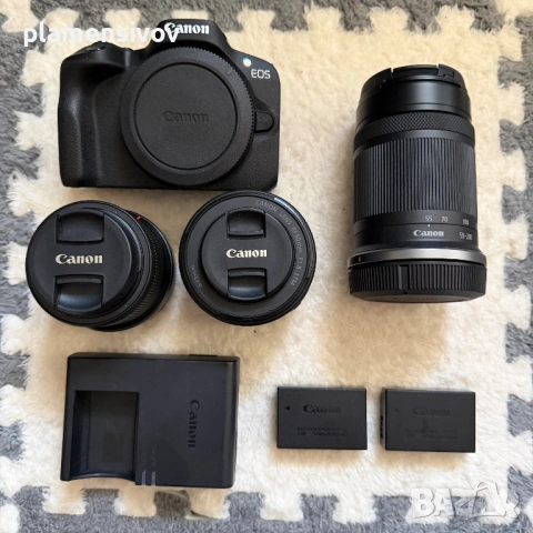 Canon EOS R50 с три обектива и 2 батерии, аксесоари