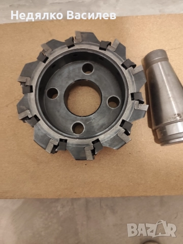 глава със сменяеми пластини за фреза ФУ321 ф.200, снимка 3 - Стругове - 52507006