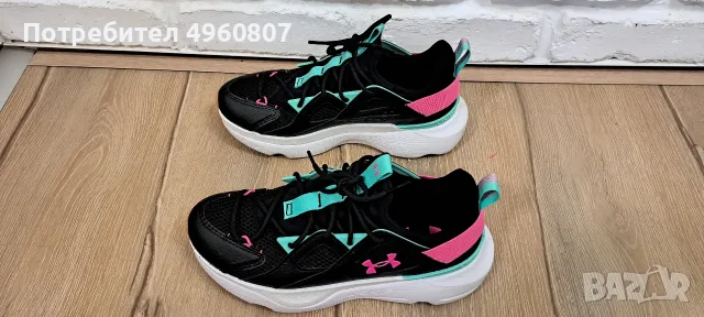 Дамски маратонки Under Armour INFINITE MVMNT, снимка 2 - Маратонки - 56238131