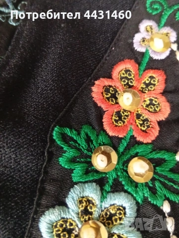 Елече с ръчна бродерия, снимка 3 - Антикварни и старинни предмети - 54014559