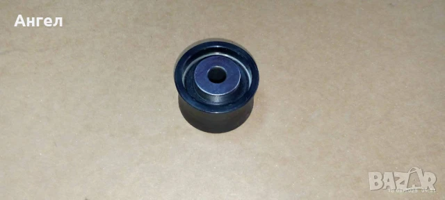 Паразитна ролка ангренаж Ford Escort, снимка 2 - Части - 51402111