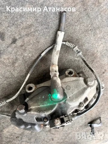 Спирачен апарат преден десен за Мерцедес CLS. W219., снимка 5 - Части - 49548409