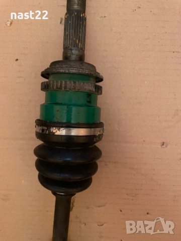 Предна къса полуоска за Дайхатсу Териос 1,3 2001 год, снимка 2 - Части - 52643876