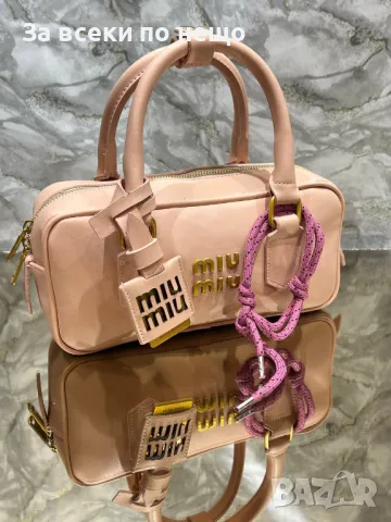 Miu Miu Дамска Чанта Миу Миу - Налични Различни Цветове Код D2023, снимка 4 - Чанти - 49383896