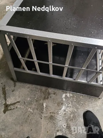 Клетка за кола.