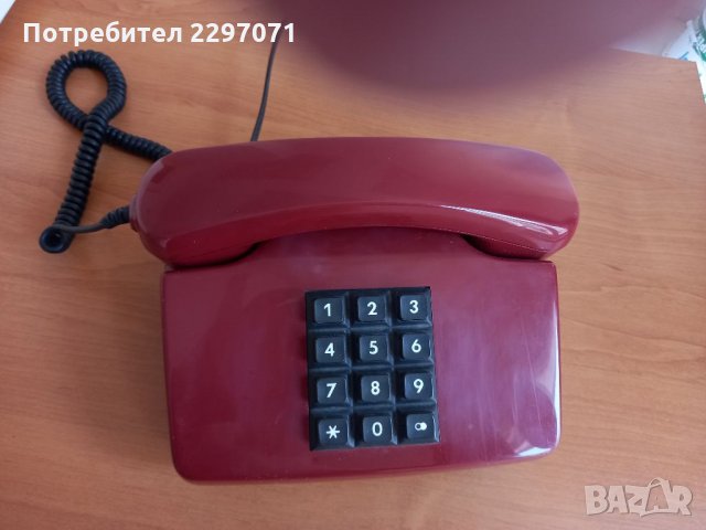 Ретро телефон