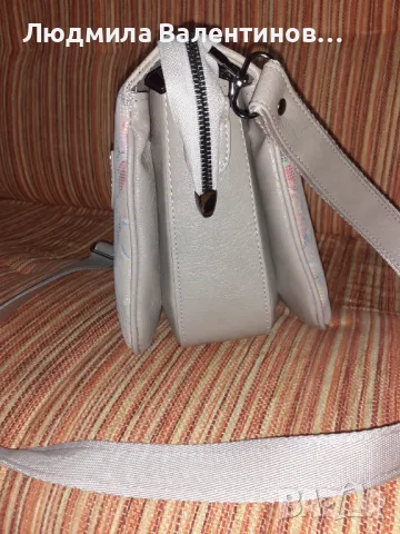 Дамска чанта, нова, снимка 4 - Чанти - 47504809