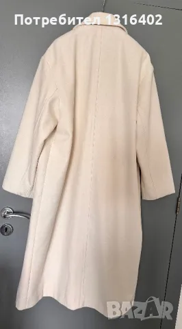 Дамско бяло палто Zara размер L, снимка 5 - Палта, манта - 49503764