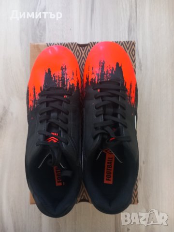 Нови! Футболни обувки за зала Umbro Sweeper - размер 42, снимка 5 - Футбол - 42851387