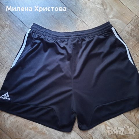 Къси р-рЛ Adidas  панталонки , снимка 4 - Къси панталони - 37500082