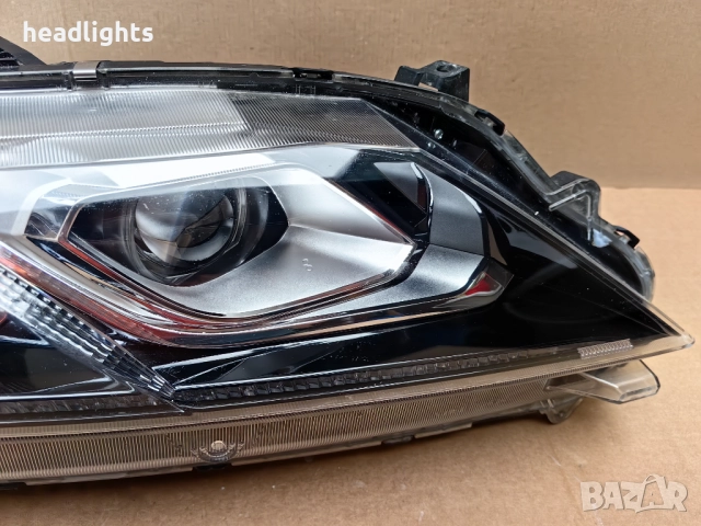 Фар за Mitsubishi Eclipse Cross / Митсубиши Еклипс Крос, снимка 3 - Части - 52942892