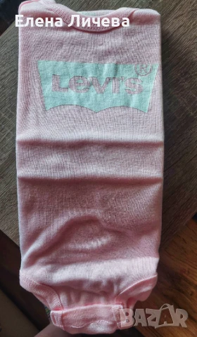 Бебешки комплект Levi's, снимка 2 - Комплекти за бебе - 51184314